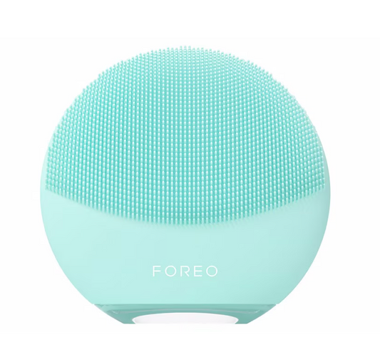 FOREO LUNA™ 4 Mini Facial Cleansing Device