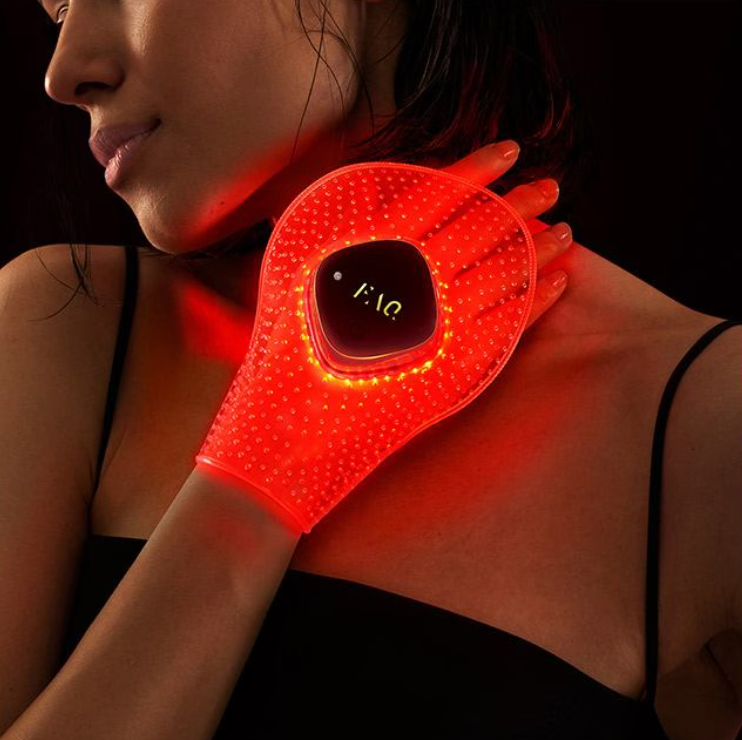 FOREO FAQ 221 LED Hand Mask